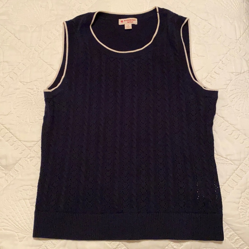 Sleeveless summer sweater from Brooks Brothers!